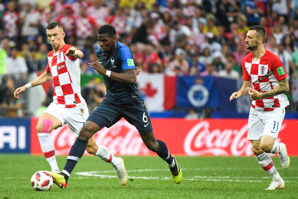 星姿态出现 星姿态出现